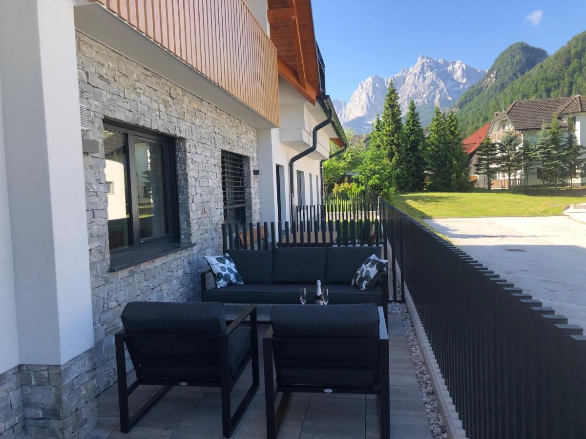 VILA Mojca - APARTMENT PERIDOT Kranjska Gora Exterior foto